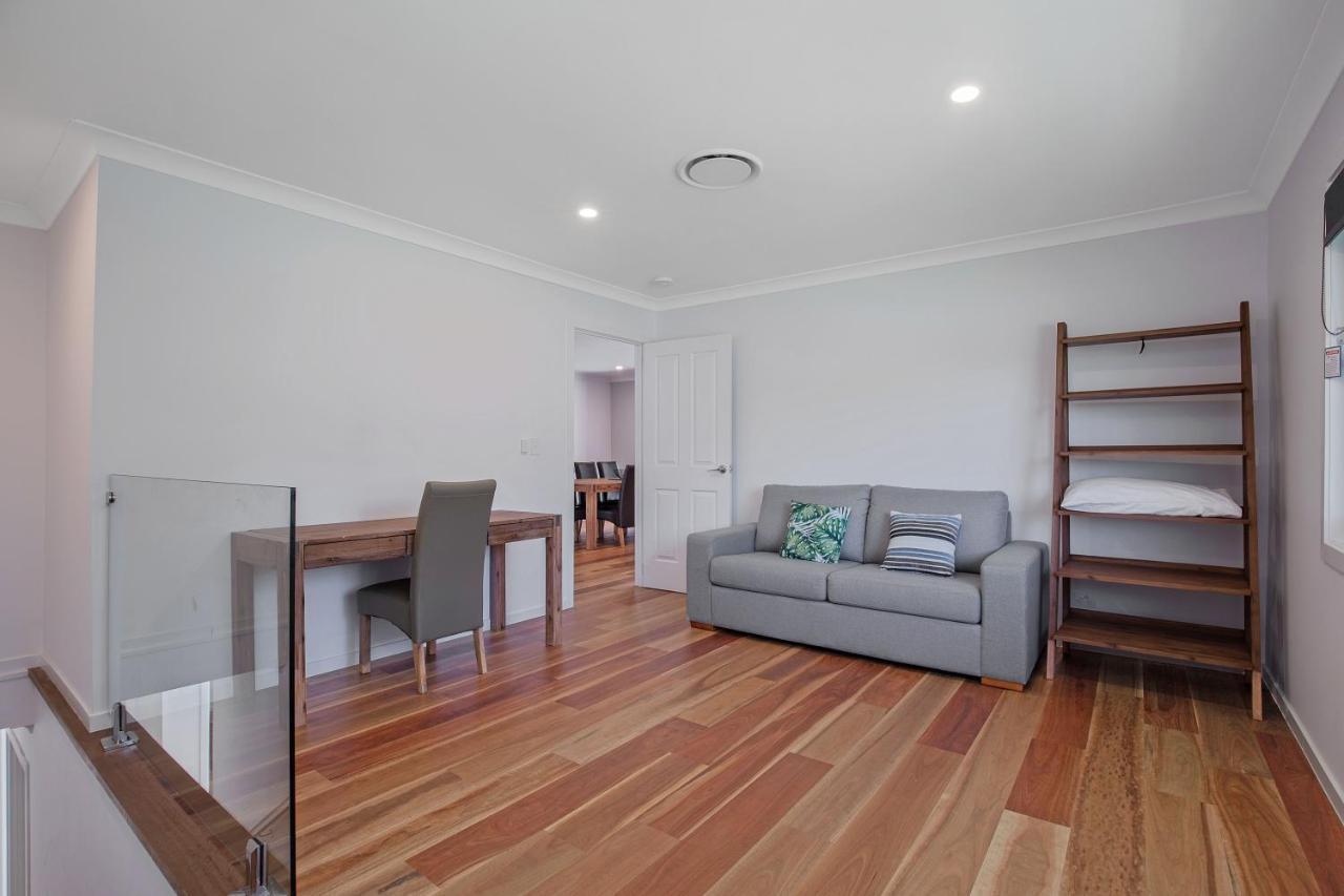 29 Stanhill Drive Villa โกลด์โคสต์ ภายนอก รูปภาพ